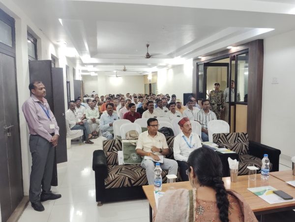 जिला सहकारी केंद्रीय बैंक मर्यादित, विदिशा की 110वीं वार्षिक साधारण सभा का आयोजन दिनांक 20 सितंबर 2025 को सम्पन्न हुआ। जिसमें शाखाओं एवं समितियों के उत्कृष